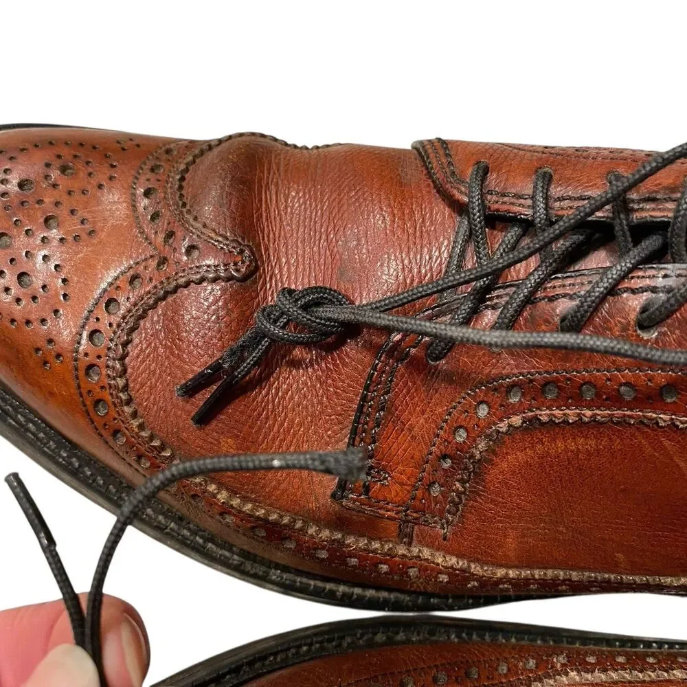 Unbranded vintage wingtip